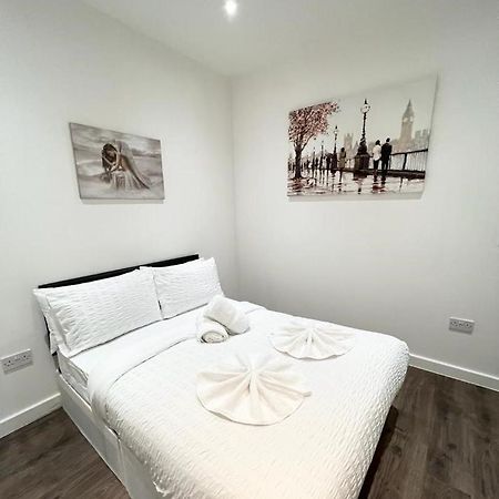 Immaculate Flat In West Croydon Apartment Luaran gambar