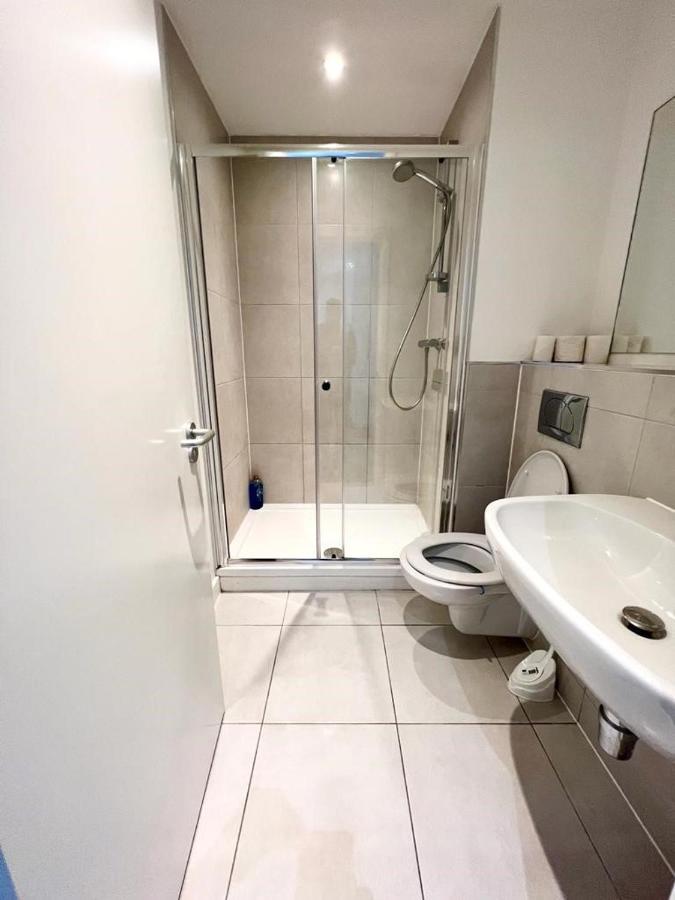 Immaculate Flat In West Croydon Apartment Luaran gambar